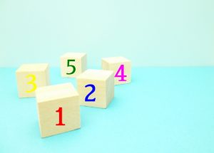 数字で見る建設業許可